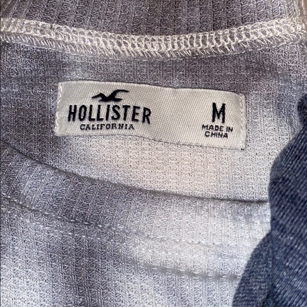 Tops - Picture 2 of 4